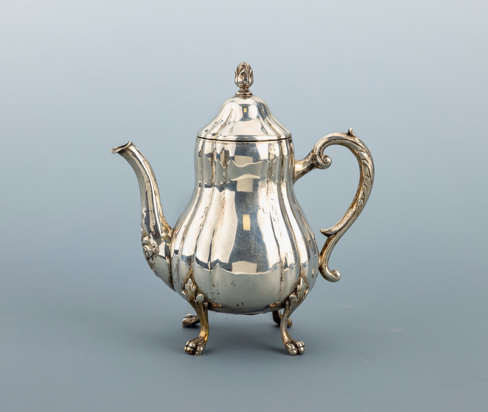 Coffee pot, Germany, Hanau, approx. 1910- 20 (1 of 1)
