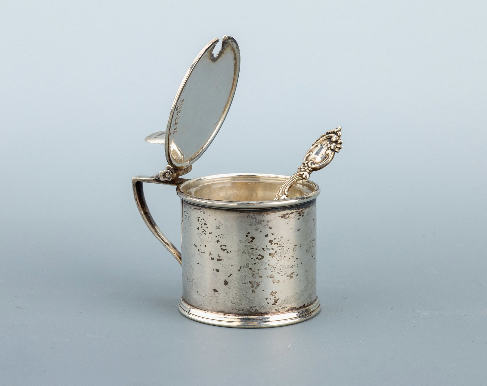 Mustard pot, England, London, 1921 (1 of 1)