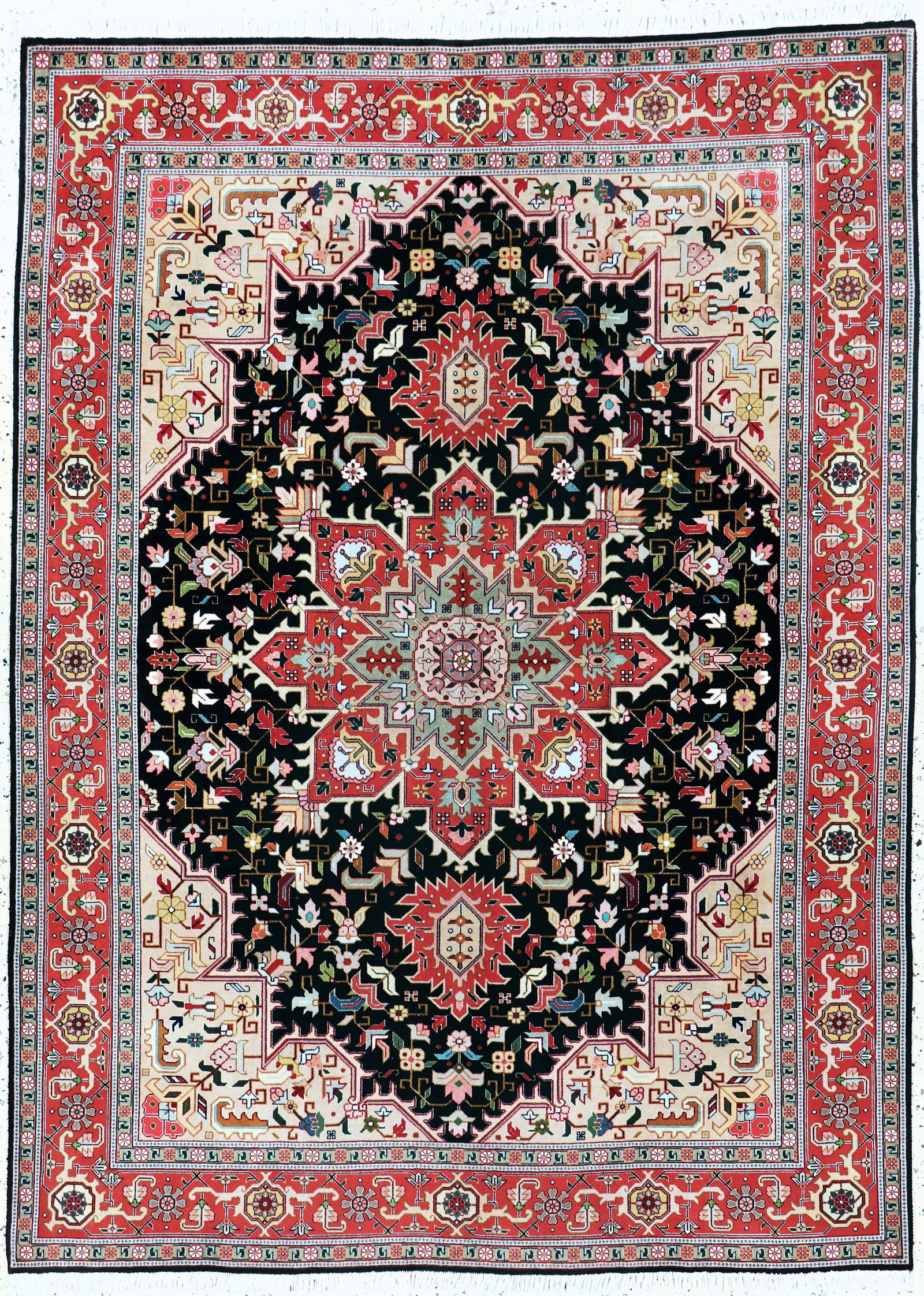 Taebriz fine(50 Raj), Persia, late 20th century (1 of 8)