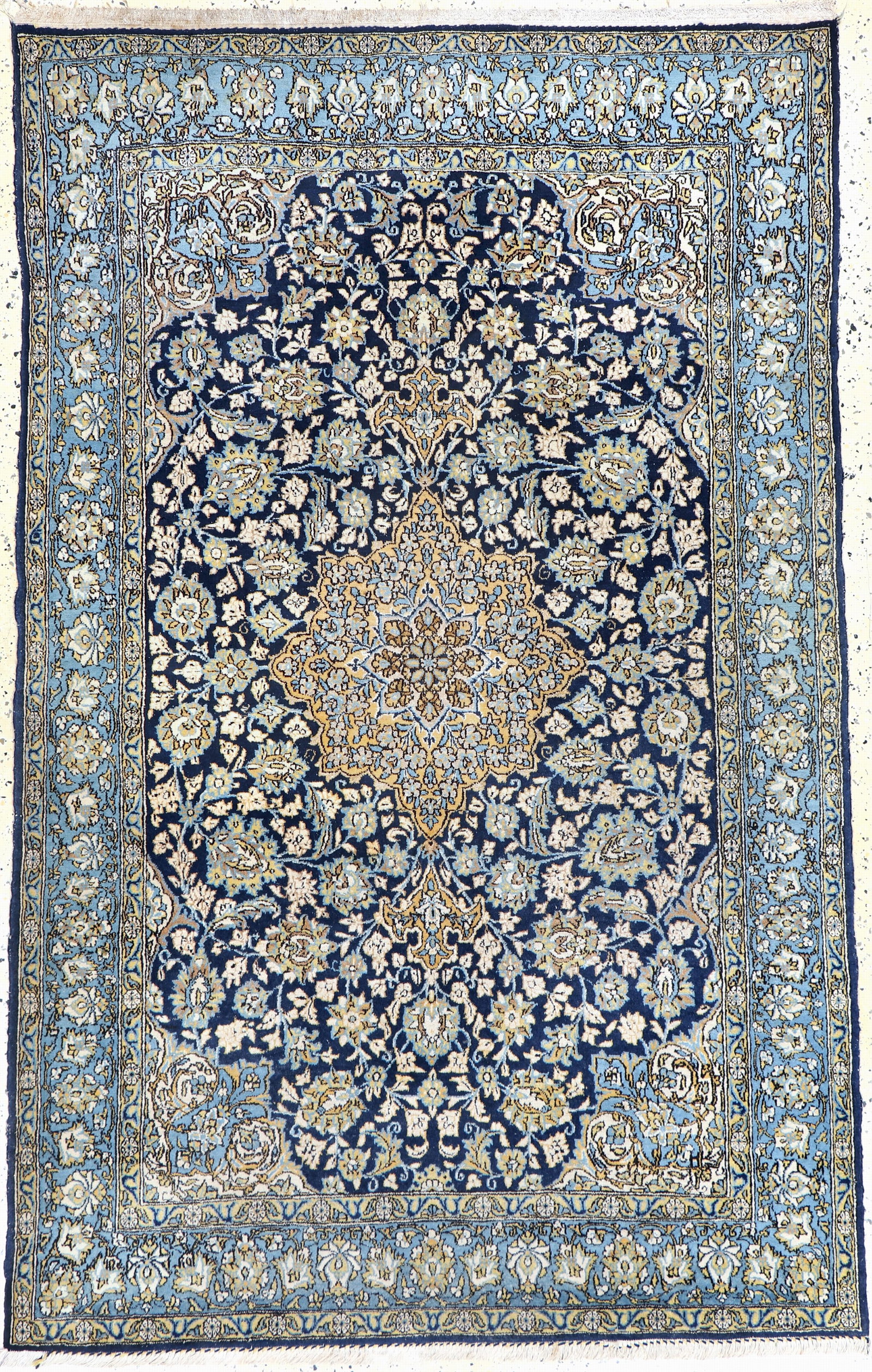 Qum old, Persia, mid-20th century, wool with silk: Qum old, Persia, mid-20th century, wool with silk, approx. 220 x 142 cm, condition: 2. Rugs, Carpets & Flaweaves