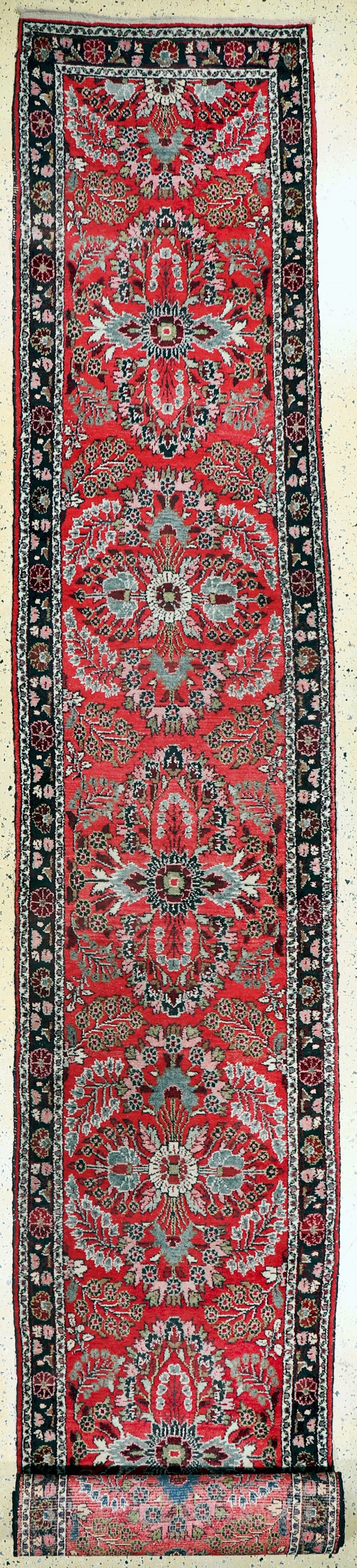 Saruk old, Persia, mid-20th century, wool on cotton (1 of 9)