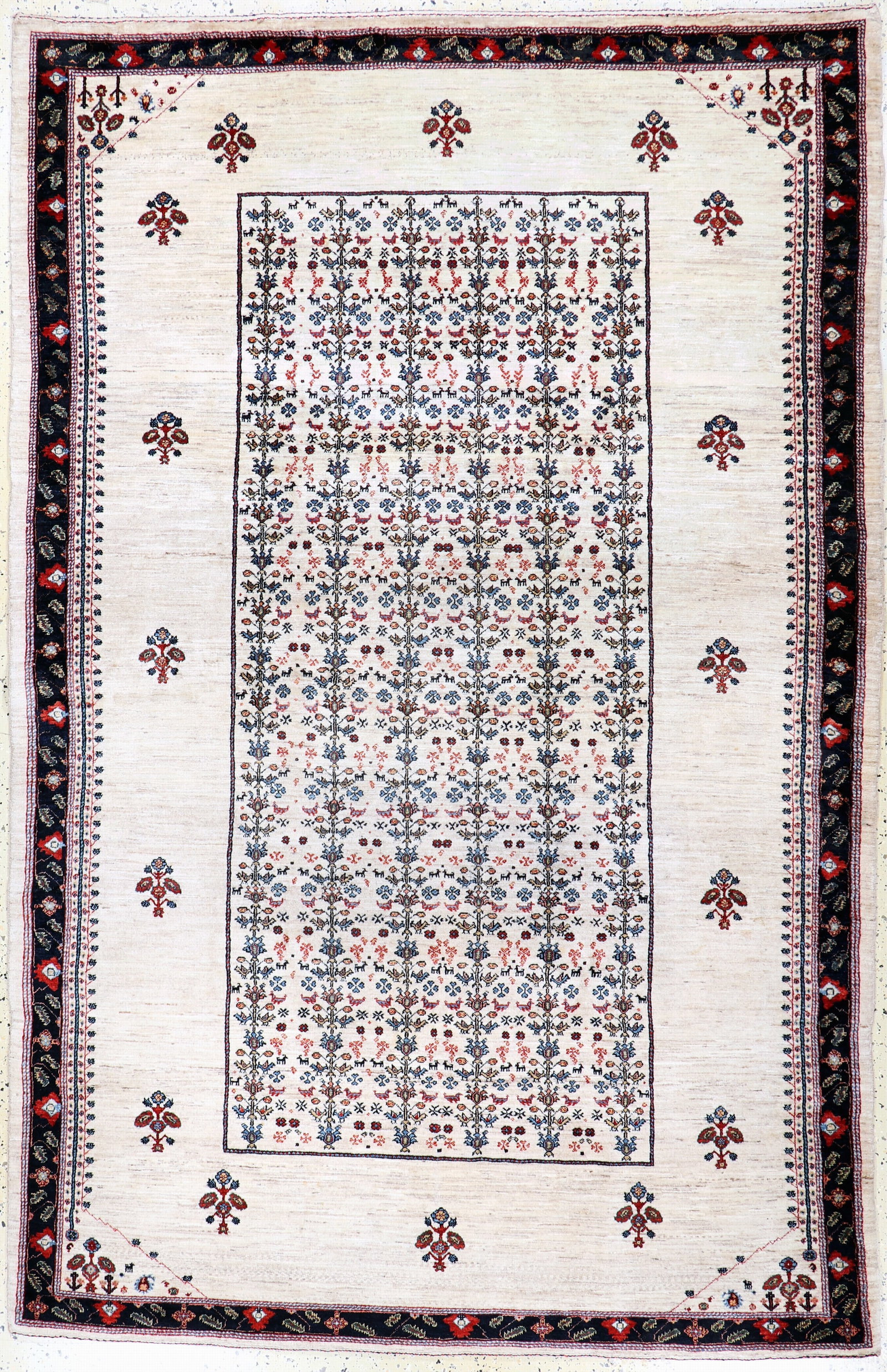 Gabbeh fine Loribaft, Persia, late 20th century: Gabbeh fine Loribaft, Persia, late 20th century, corkwool on wool, approx. 298 x 194 cm, condition: 1-2, (small stains). Rugs, Carpets & Flaweaves