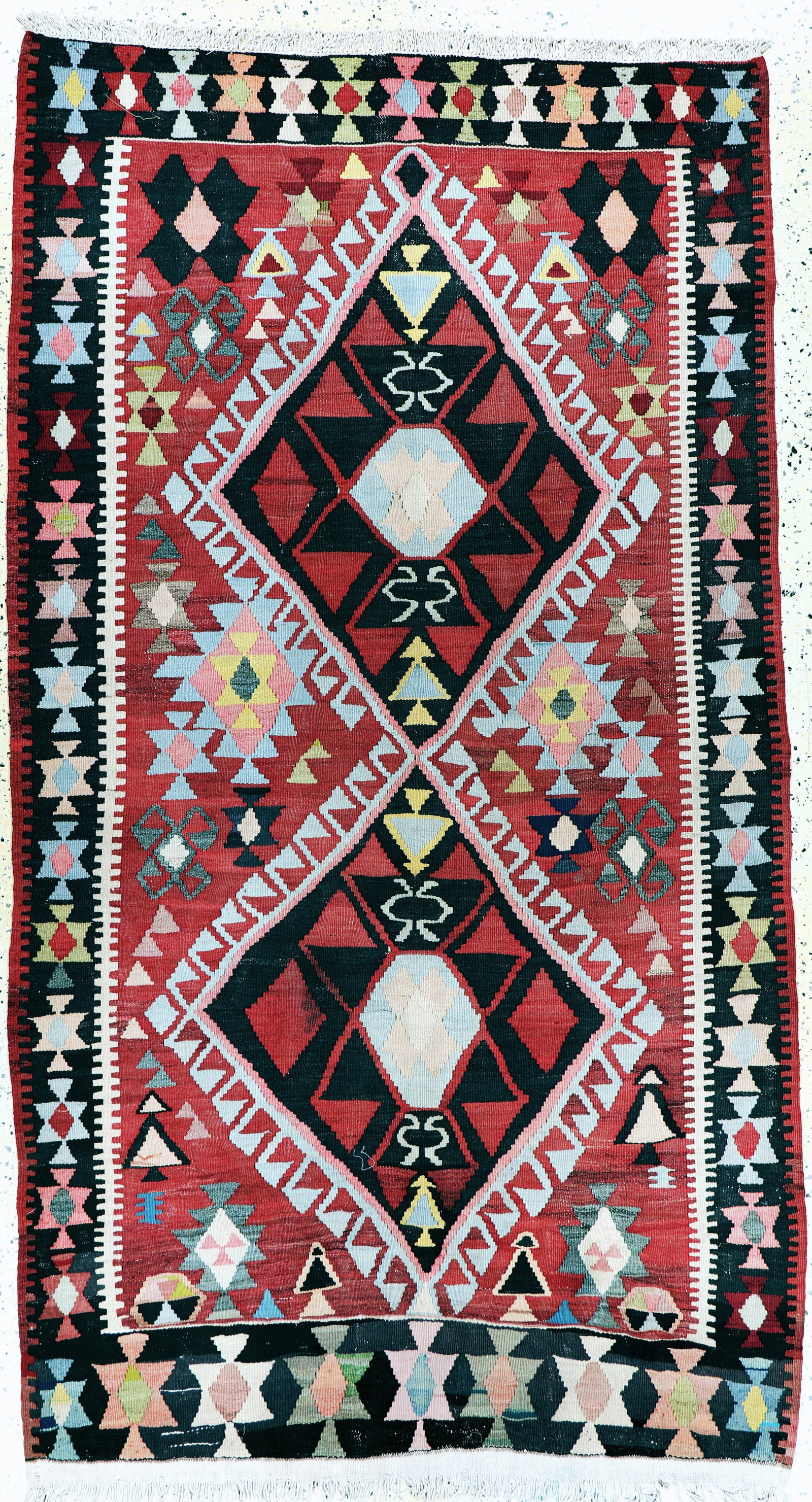 Bakhtiar Kilim, Persia, mid-20th century, woolon cotton: Bakhtiar Kilim, Persia, mid-20th century, woolon cotton, approx. 245 x 135 cm, in need of cleaning, condition: 2. Rugs, Carpets & Flaweaves