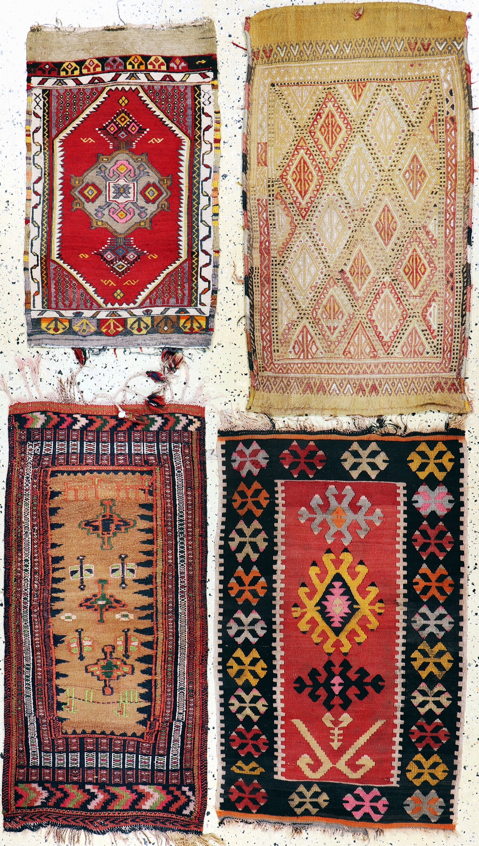 4 Yastik & Kilim, Turkey & Persia, early 20th century (1 of 10)