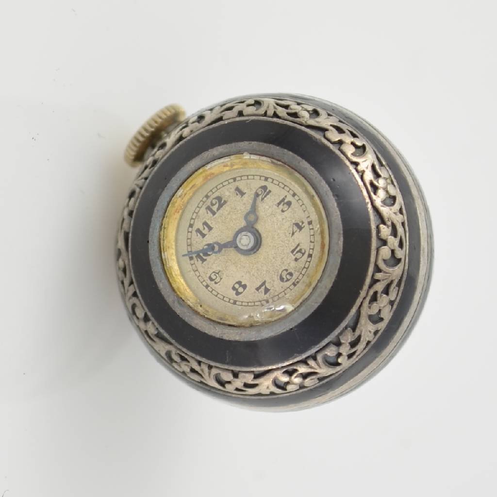 SPECK Watch FY ball-pendant watch (1 of 7)