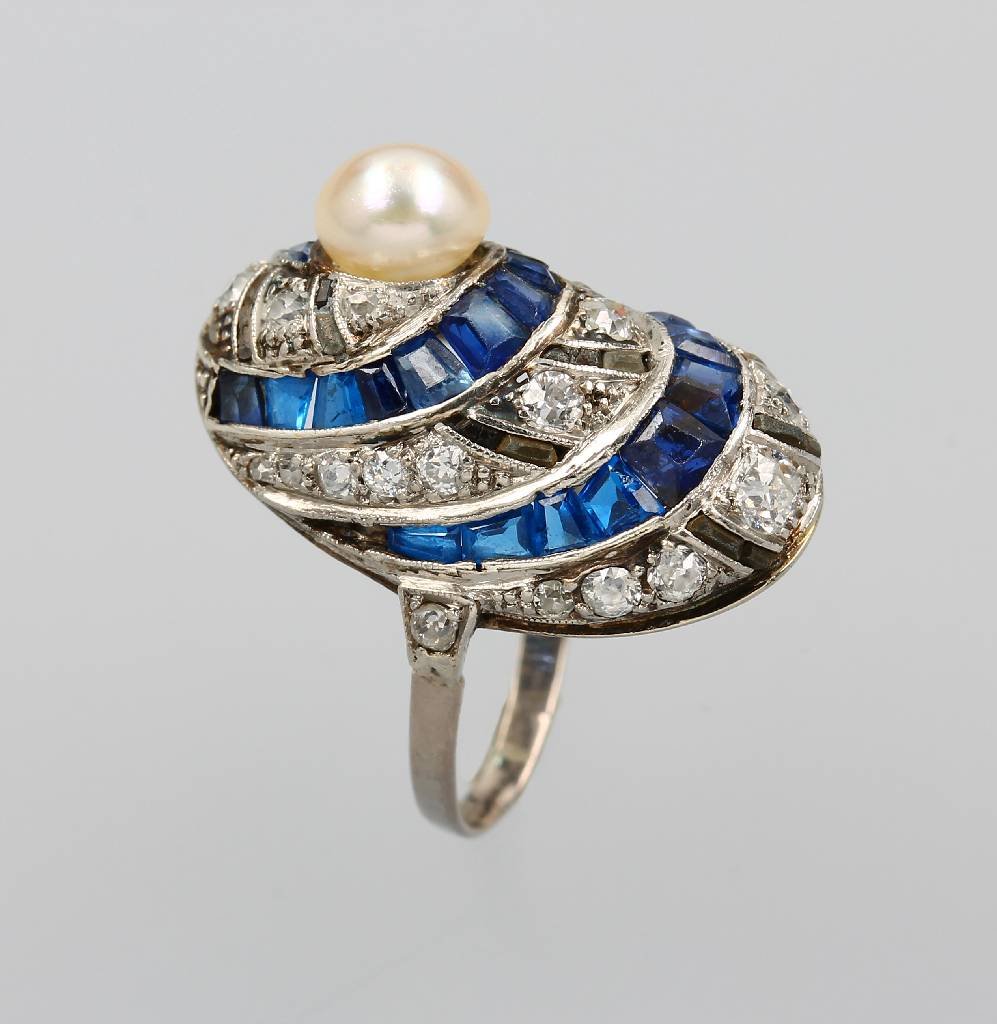 8 kt gold ring with pearl, sapphires and diamonds, (1 of 1)