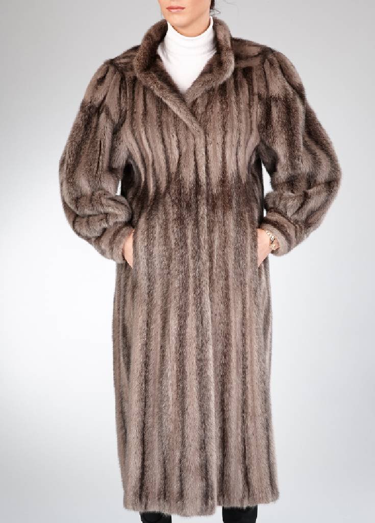 Mink coat, size approx. 44 (1 of 2)