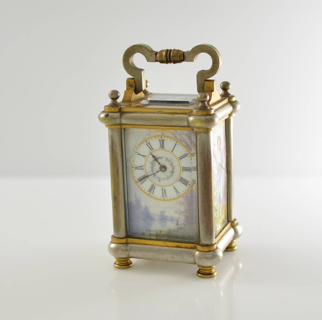 Small carriage clock with porcelain-painting (1 of 5)