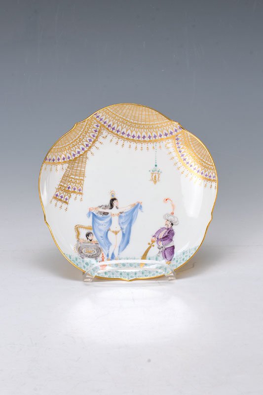 Cake plate, Meissen, shaping 1966-1967 (1 of 1)