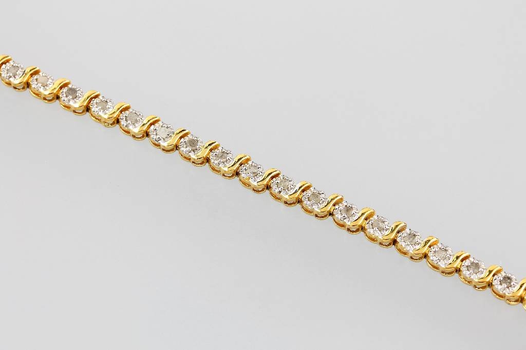 Silver bracelet with diamonds (1 of 1)