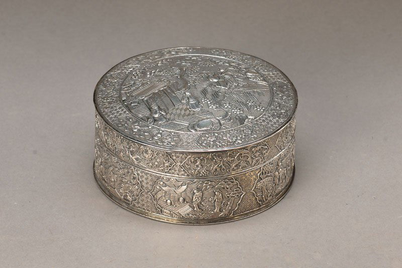 Silver lidded box, China (1 of 1)