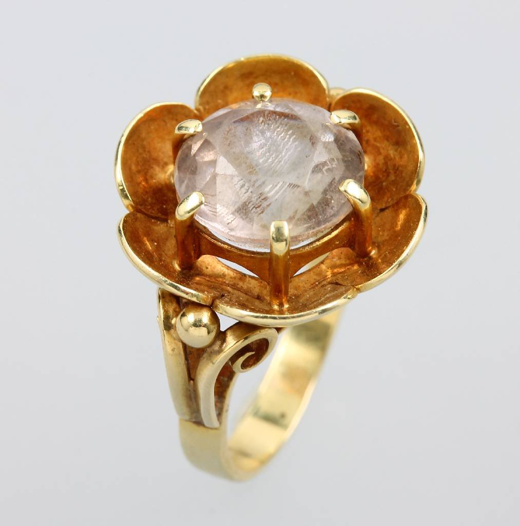 14 kt blossom gold ring with rock crystal (1 of 1)