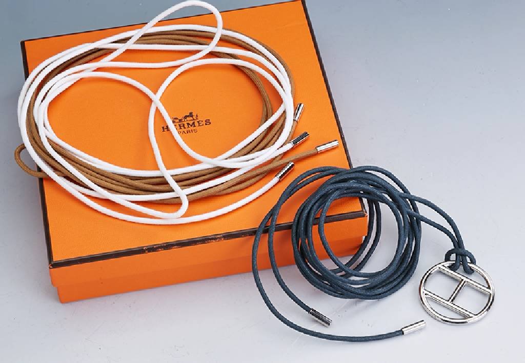 HERMES set of belts, 3-piece, H-buckle metal signed (1 of 1)