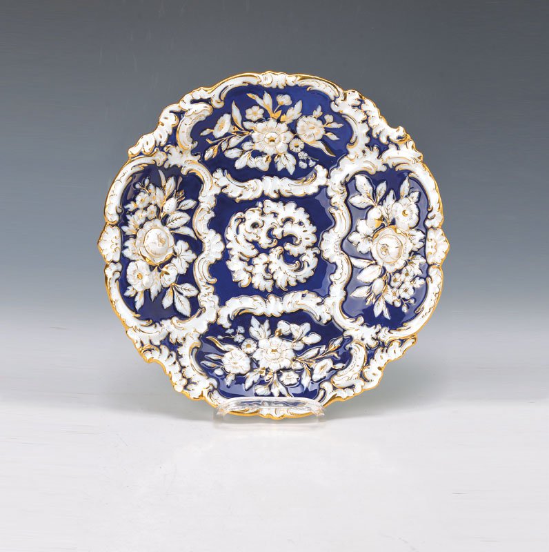 pompous plate, Meissen (1 of 1)