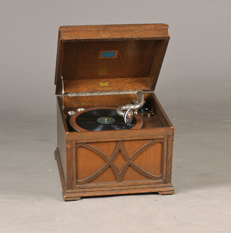 Table gramophone (1 of 1)