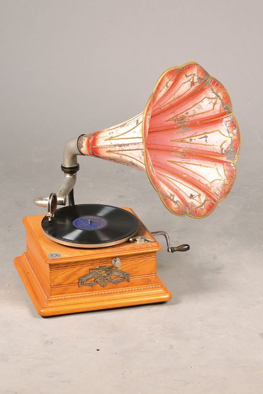 Horn gramophone, Germany (1 of 1)