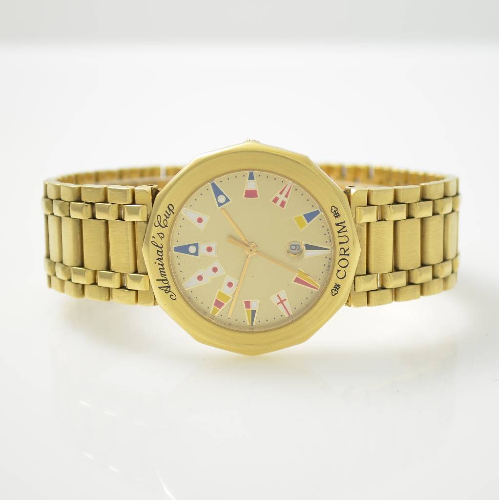 CORUM 18k yellow gold gents wristwatch Admiral´s Cup: CORUM 18k yellow gold gents wristwatch series Admiral´s Cup, Switzerland around 1990, reference 39.810.56, bracelet with butterfly buckle, quartz, dial with nautical flags, display of hours, minutes,