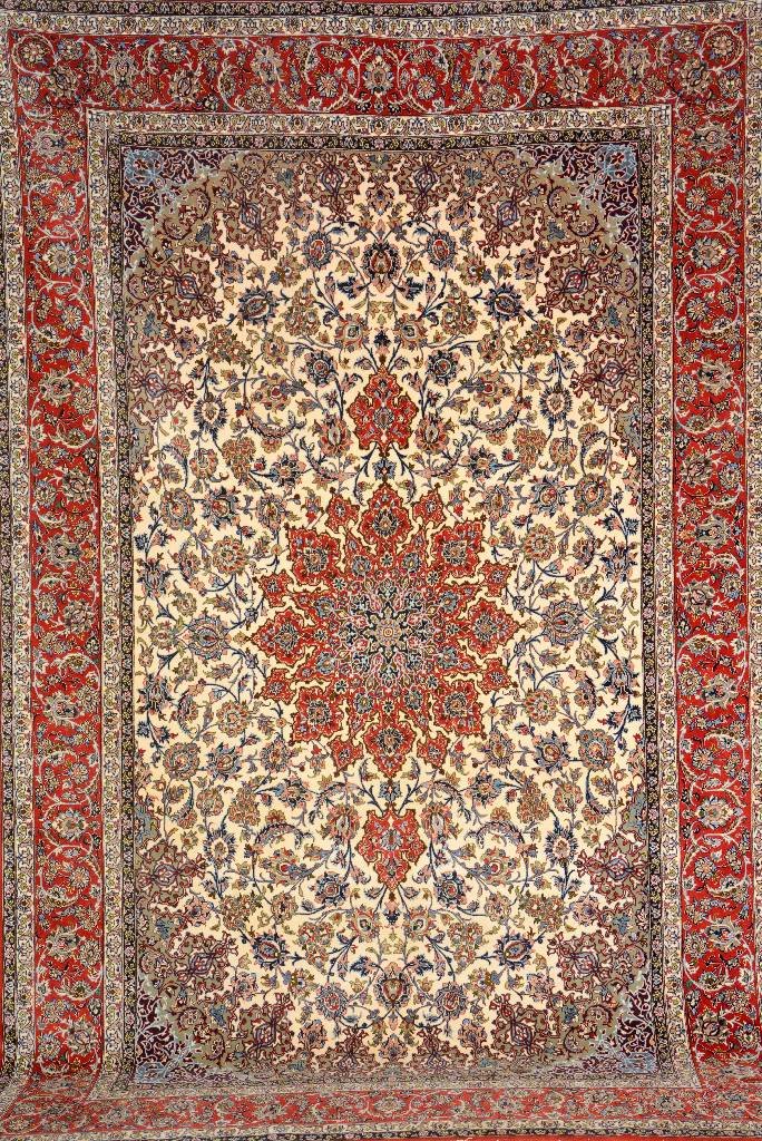 Isfahan (Part-Silk) 'Small-Carpet', (1 of 1)