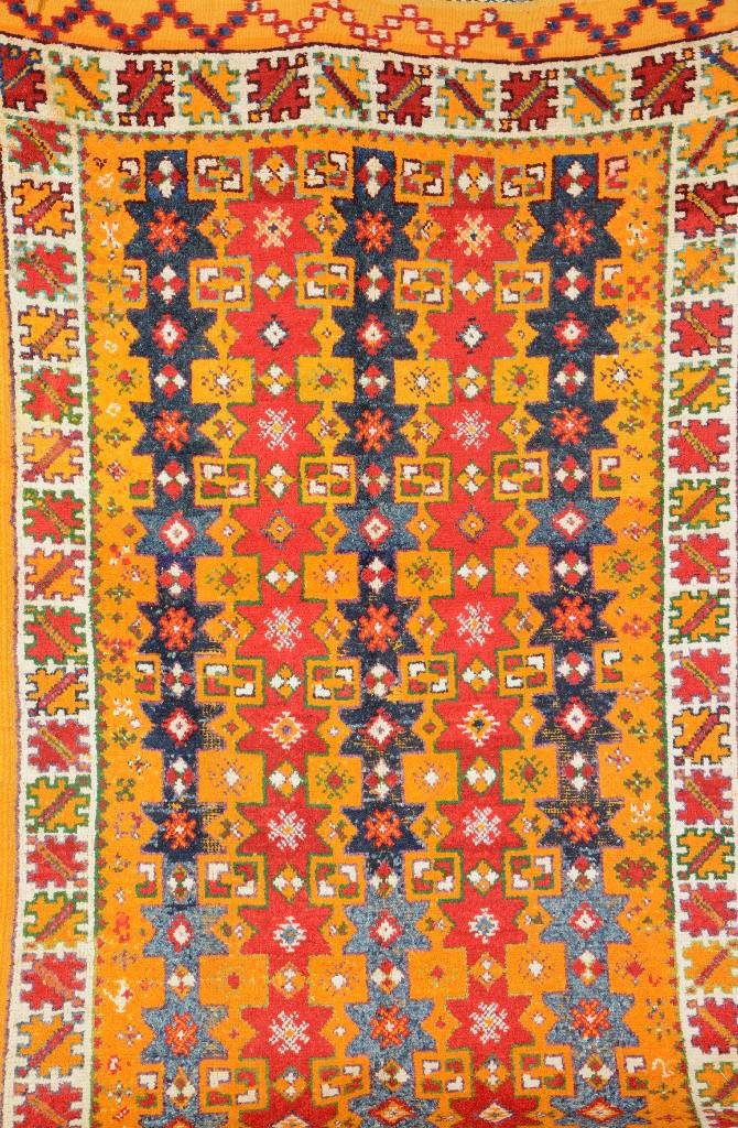 Atlas,: Atlas, Marocco, circa 50 years old, wool/wool, approx. 330 x 151 cm, condition: 3.*