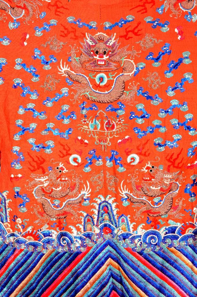 Chinese 'Robe' (Dragon-Design), (1 of 1)