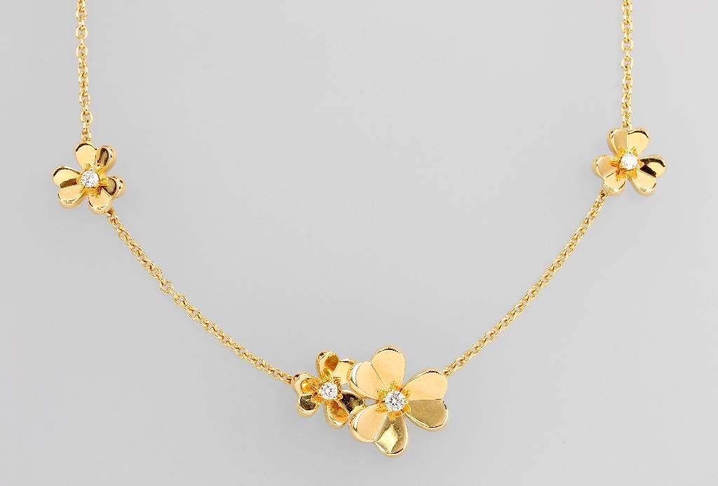 18 kt gold VAN CLEEF & ARPELS necklace with brilliants (1 of 1)