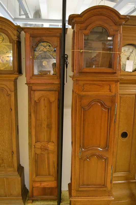 housing of a caseclock (1 of 1)