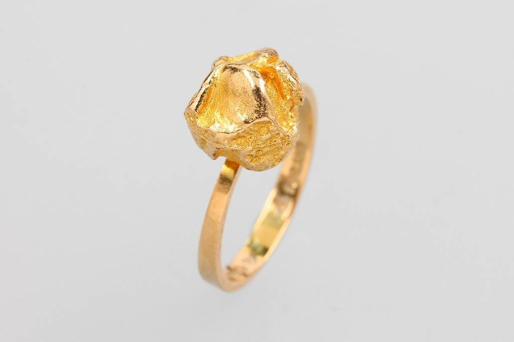 14 kt gold ring by LAPPONIA (1 of 1)
