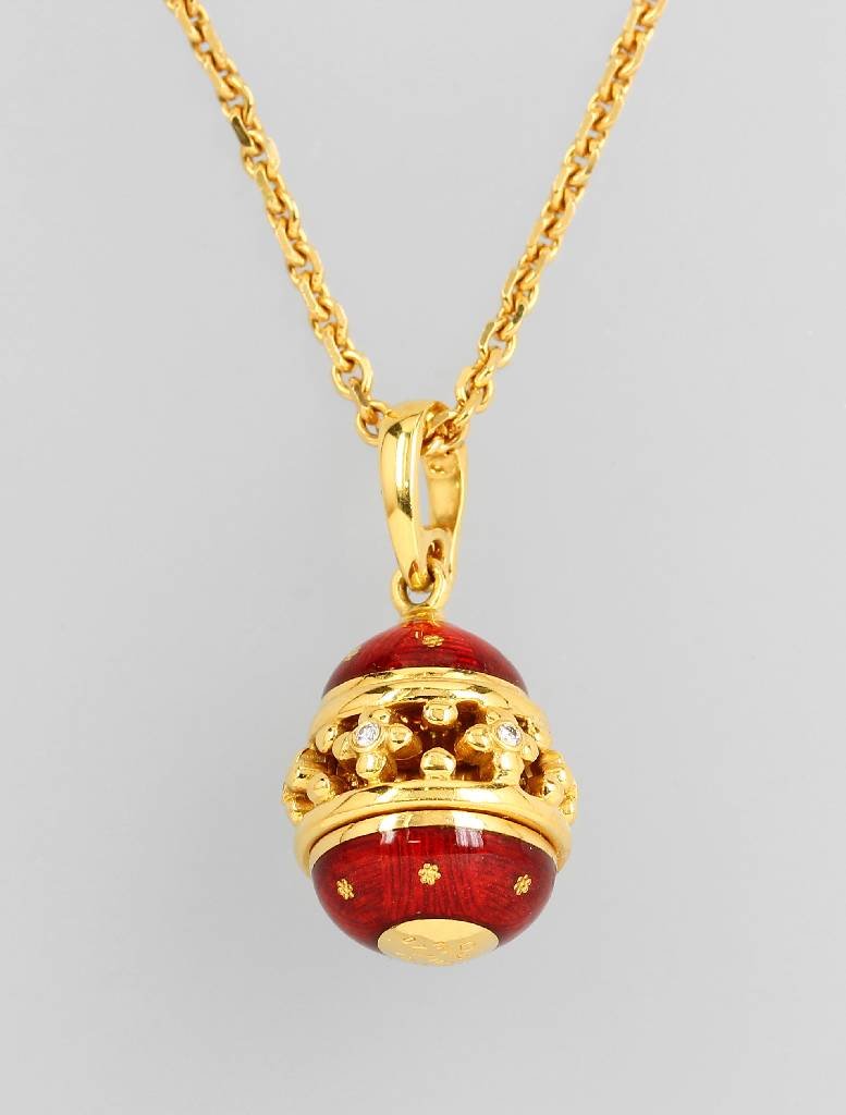 Clippendant with enamel and brilliants by FABERGE (1 of 1)