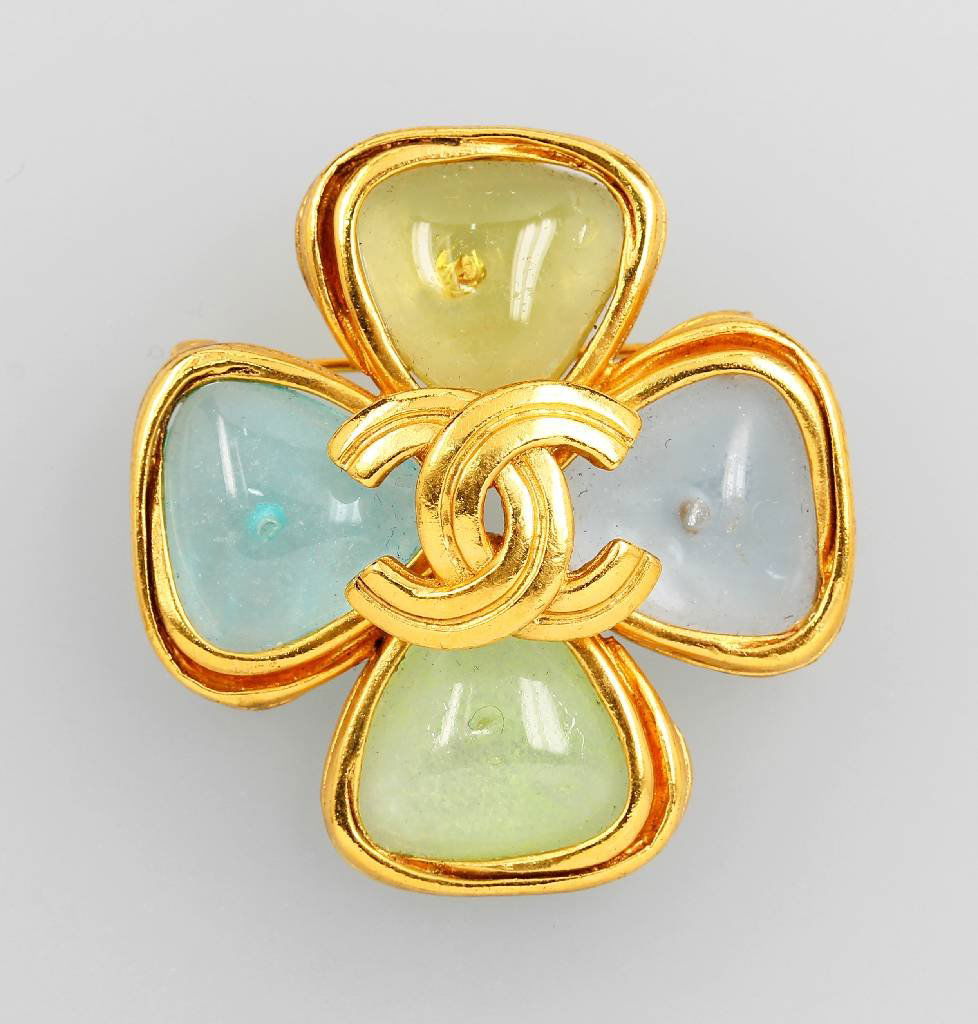 CHANEL brooch, metal gilded, 1996 (1 of 1)