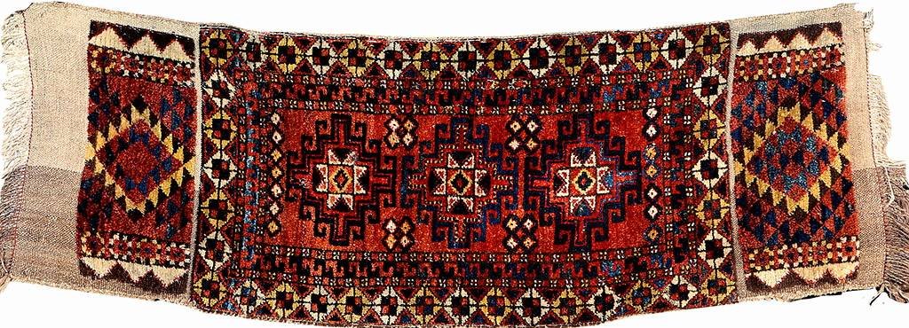 Qaraqalpaq 'Napramatsch',: Qaraqalpaq 'Napramatsch', Kirgizistan Central Asia, late 19th century, wool/wool, approx. 145 x 52 cm, condition: 3 (minmal traces of age), expressive colors, with Memling-gul design.*