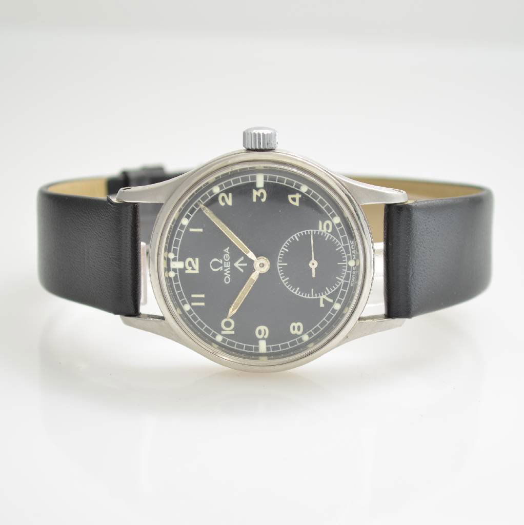 OMEGA Mark X gents wristwatch for the British army (1 of 7)