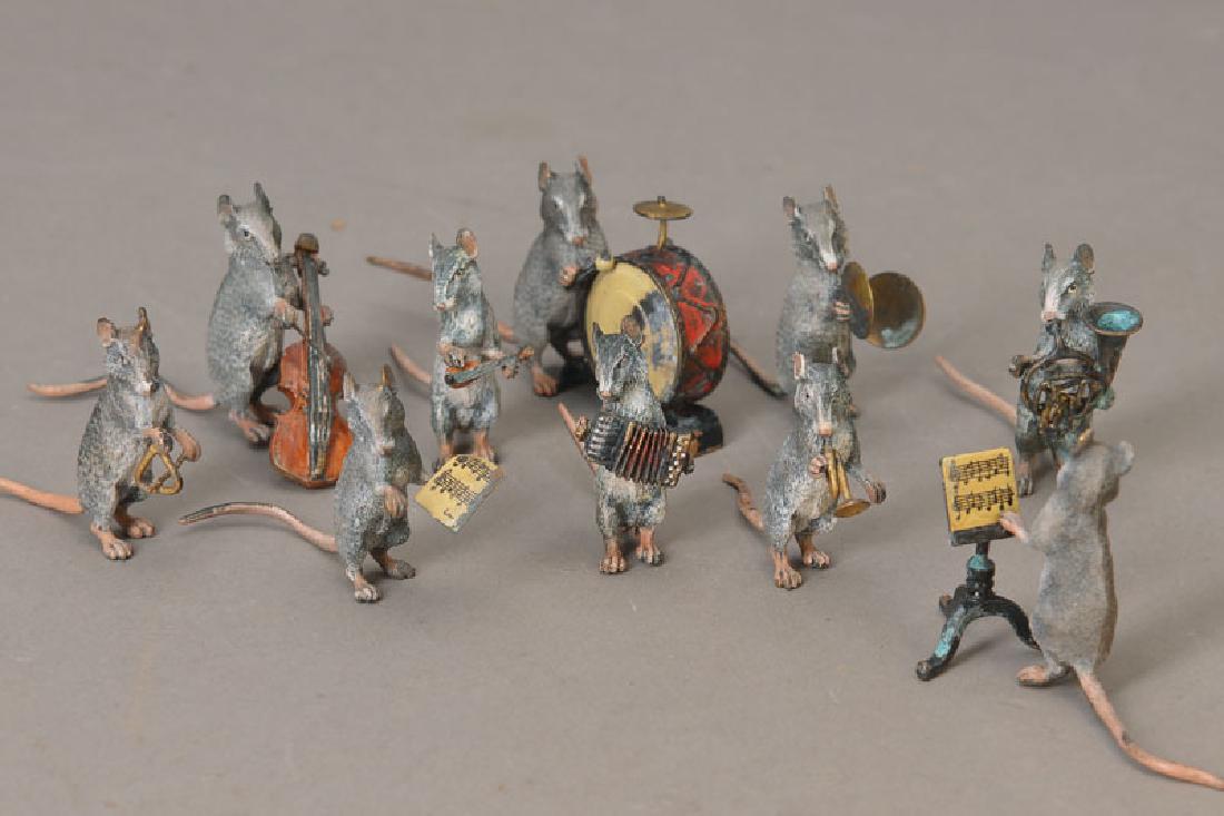 Vienna Bronze (1 of 2)