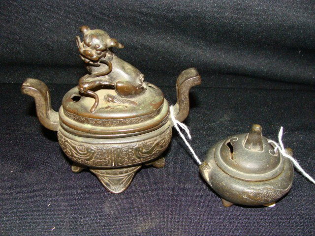 2pc Chinese Bronze incense burner: 2pc Chinese Bronze incense burner