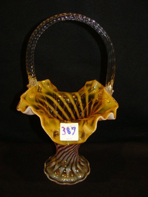 Artist singed Fenton basket: Artist singed Fenton basket