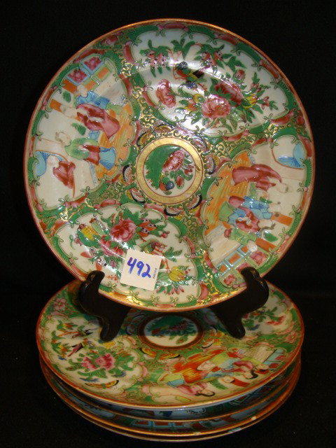 Gold medallion plates 6pc (some w/ chips): Gold medallion plates 6pc (some w/ chips)