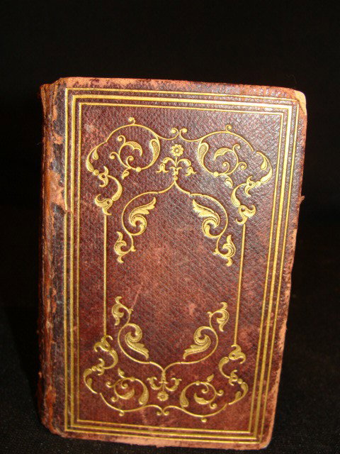1850 Bible leather bound spine broken: 1850 Bible leather bound spine broken