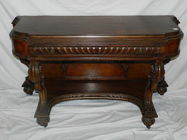 Burrows Foyer Table: Burrows Foyer Table