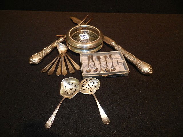 17pc Sterling Serving Flatware/Carving Set, Salt S: 17pc Sterling Serving Flatware/Carving Set, Salt Spoons and 2 Coasters