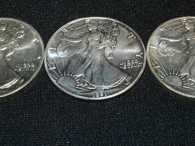 x3 Liberty Silver Dollars 1889, 1990, 1869: x3 Liberty Silver Dollars 1889, 1990, 1869