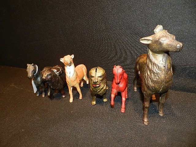 x6 Steel Banks (deer has a broken leg): x6 Steel Banks (deer has a broken leg)