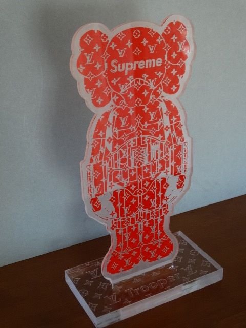 Kaws Supreme Louis Vuitton Stormtrooper Dec 10 17 Novartia Auctions In Spain