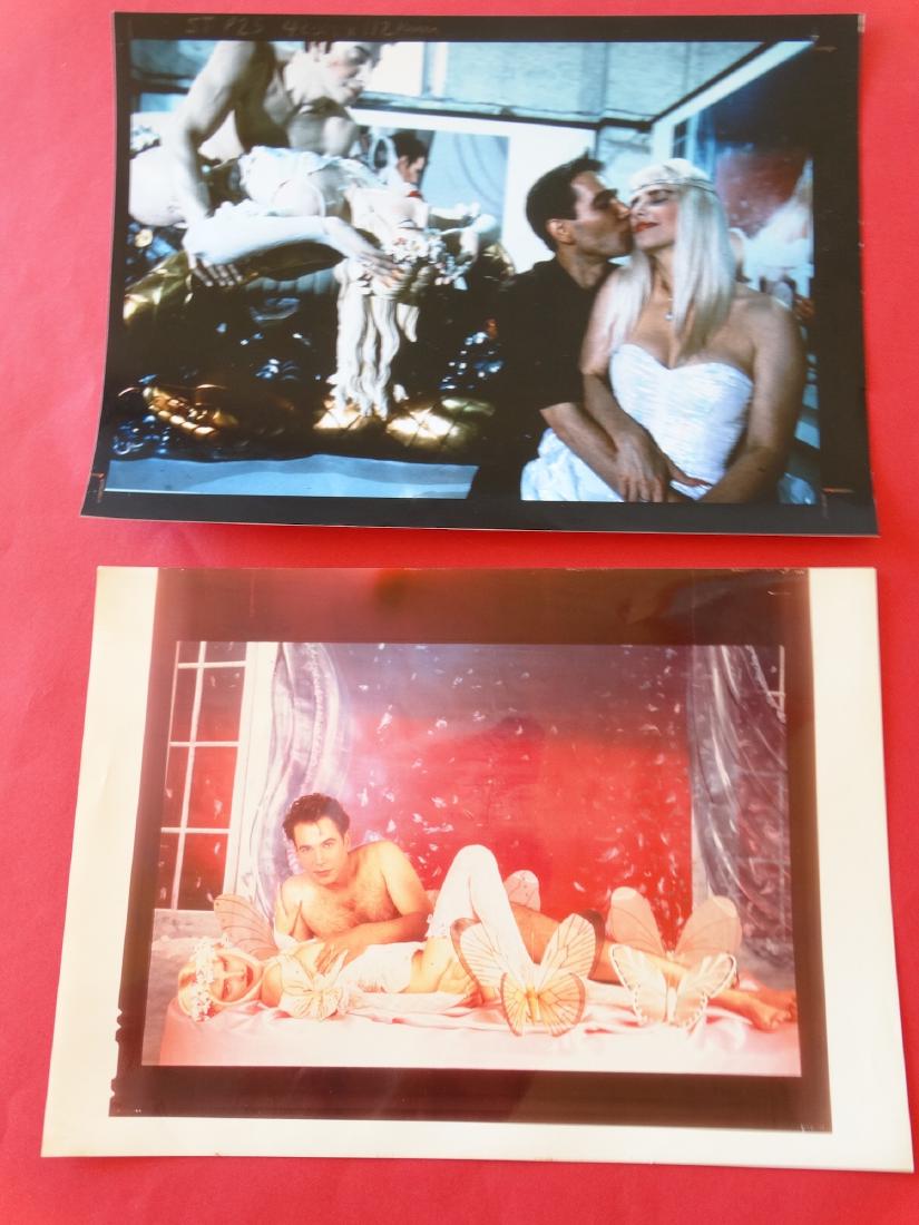Jeff Koons, 2 photographs: 2 Old photographs, Ca 29,5x21cm