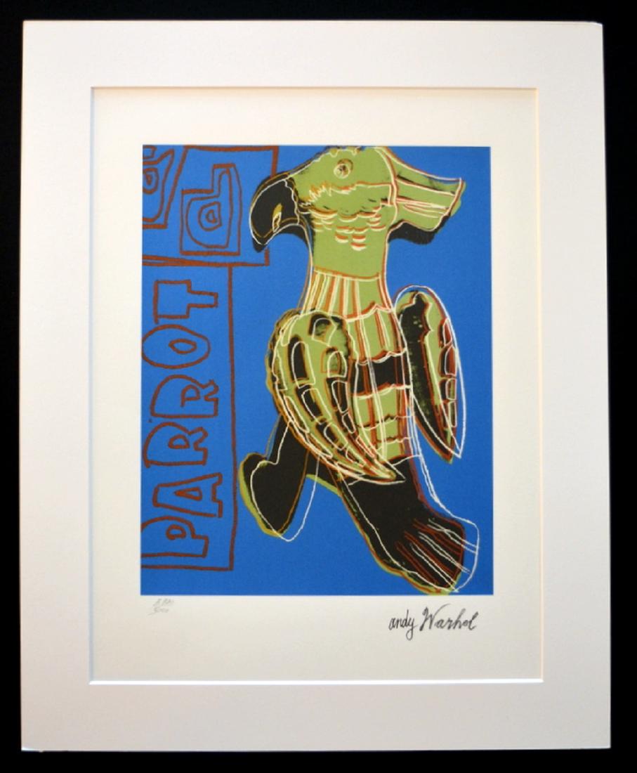 Andy Warhol, Parrot, 40 x 50 cm, numbered CMOA.: Andy Warhol (1928-1987). Title: Parrot. Description: Lithography (Pop Art) signed in plate and numbered in limited edition 3870/5000. Edited by CMOA (Museum of Modern Art of Carnegie - USA). Seal of t