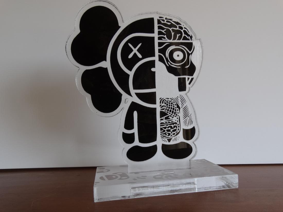 KAWS: Kaws figure, ca 17x12cm