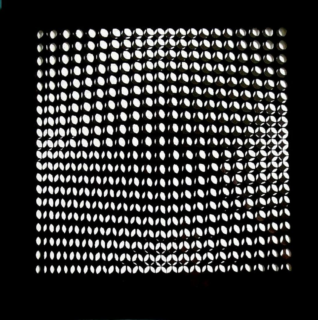 Vasarely Victor ,Structures binaires permutables II,: Victor Vasarely. Structures binaires permutables. Collage. 1 x original screenprint on PVC foil. 1 x orig. Serigraph on glossy paper. Ã‚ Sheet size: 27 x 27 cm. Ã‚ By moving the film arise. diff