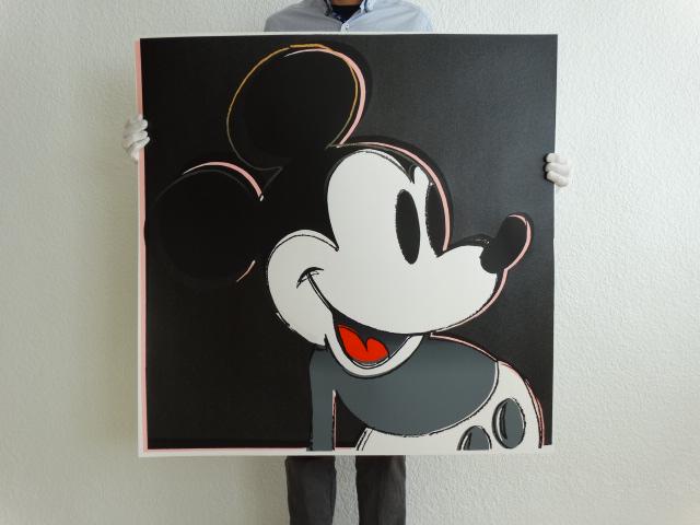 Andy Warhol "Mickey Mouse" Silkscreen, diamond dust: Andy Warhol "Mickey" Silkscreen in colours, the work is very special, it has relief with diamond dust, printer's proof, on Lenox museum board, 1981,. Size: 96,5 x 96,5 cm ca, Silkscreen with glitter, 