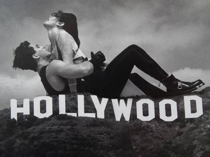 Markus Morianz: This image is typical of the image culture of the eighties! Kitsch, editing a little outdated, at a time when Photoshop did not exist ...https://www.markusmorianz.com/Typical of a time when there is