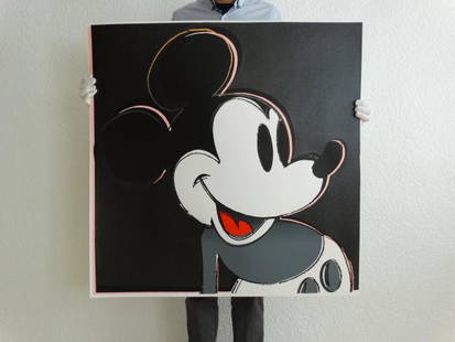 Andy Warhol "Mickey Mouse" Silkscreen, diamond dust: Andy Warhol "Mickey" Silkscreen in colours, the work is very special, it has relief with diamond dust, printer's proof, on Lenox museum board, 1981,. Size: 96,5 x 96,5 cm ca, Silkscreen with glitter,