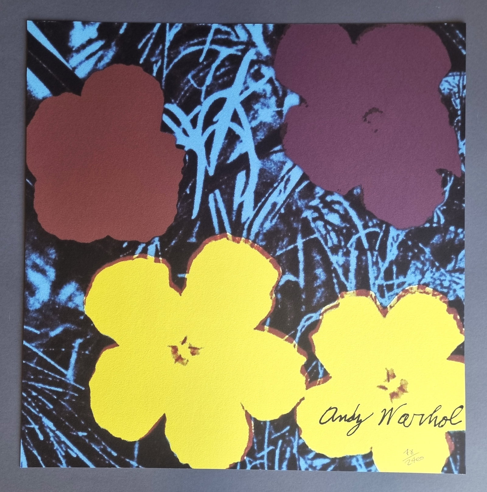 Andy Warhol POPPY FLOWERS. 60x60 CM: Andy Warhol .Title :POPPY FLOWERS, Size 60x60 cm .Paper 300/400 grams.Printed signature. . Edition 800 /2400