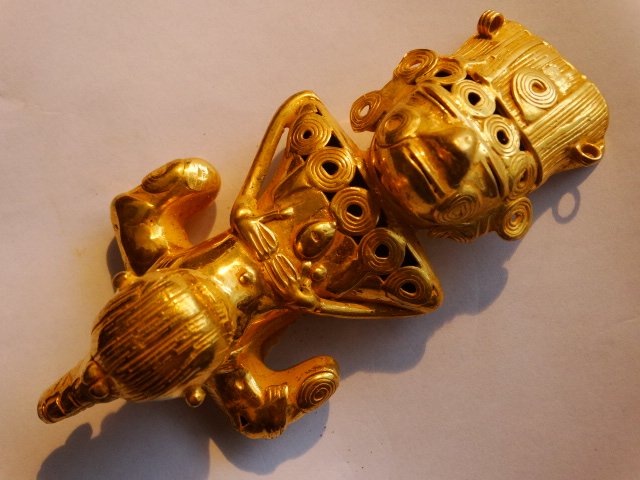 Tairona Gold Effigy (1 of 6)